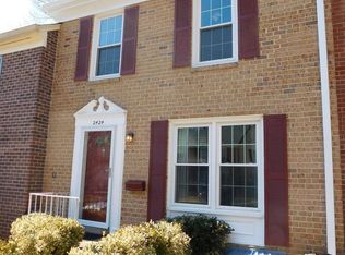 2424 Ansdel Ct, Reston, VA 20191