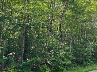 15 York Rd, Bangor, ME 04401