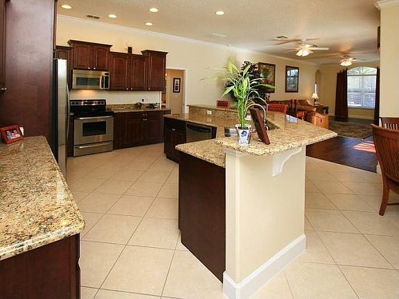 3rd image of 2031 Sailborough Ct