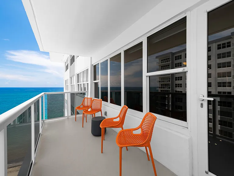 3700 Galt Ocean Dr #1604 — Photo 22