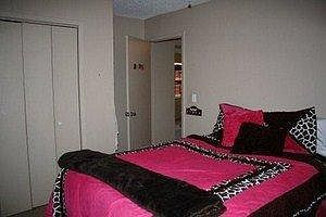 4th image of 1213 W Avenue C