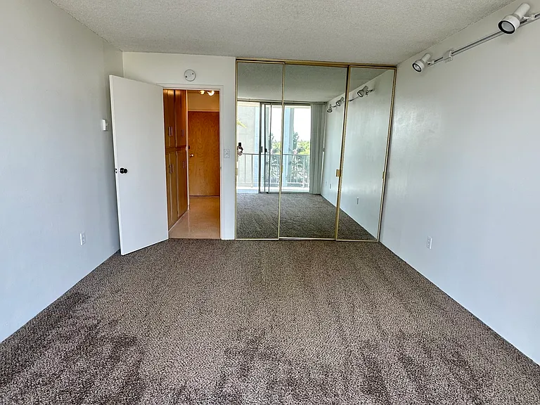 375 Atlantic Ave #403 — Photo 3