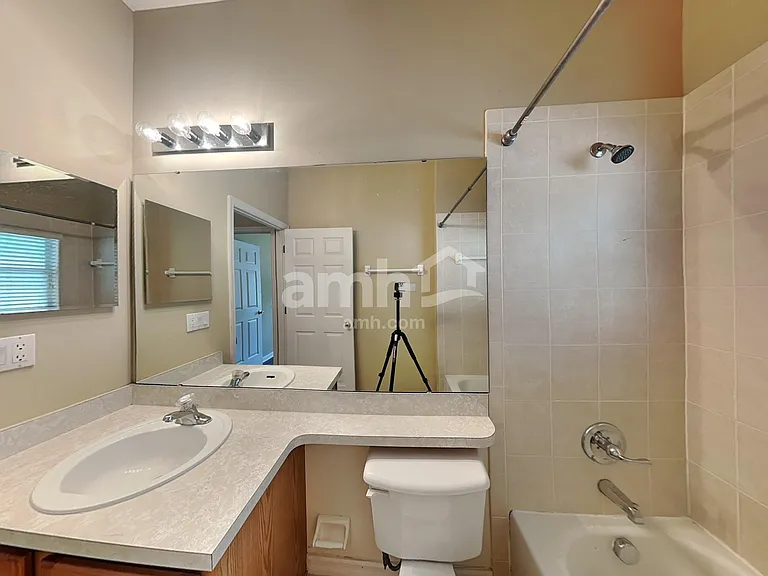 1601 Shadowood Ct — Photo 17