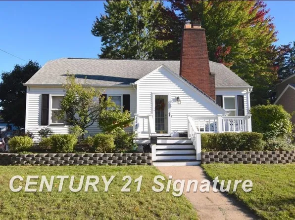 1112 Ashman St, Midland, MI 48640