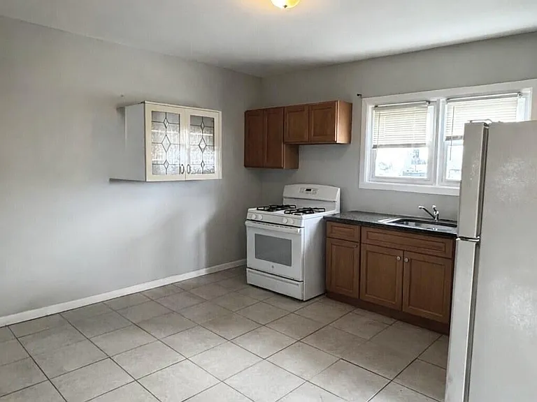 264 Morningstar Rd — Photo 6