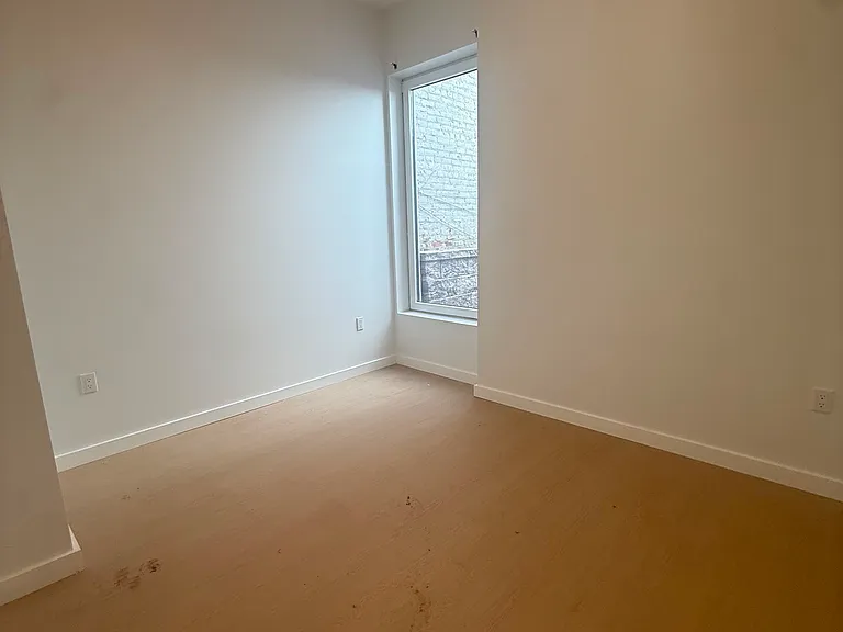 74 Webster St #1C — Photo 7