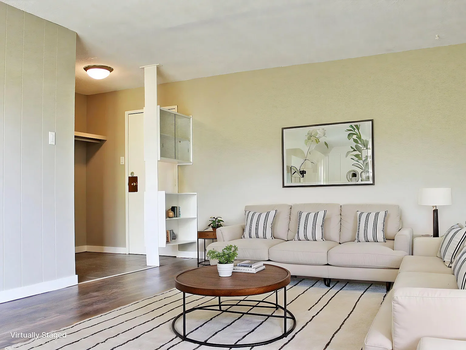 Prairie Manor Apartments — Photo 3