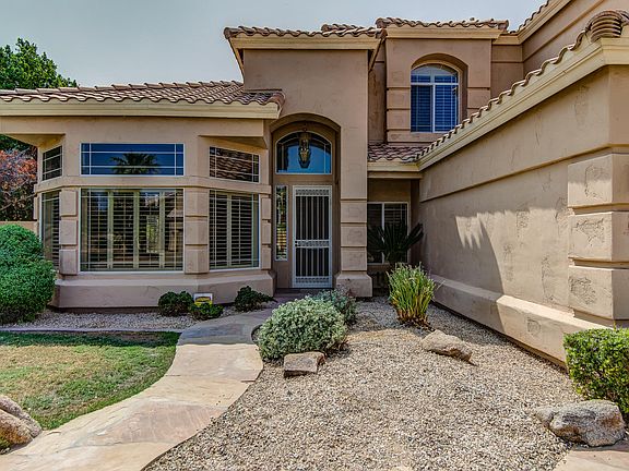 3rd image of 6261 W Corona Dr