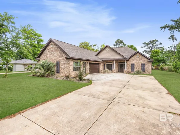 324 W 23rd Ave, Gulf Shores, AL 36542