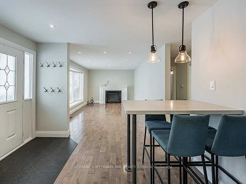 4 bed, $3,750 — Photo 2