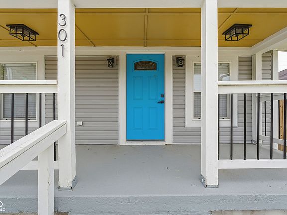 2nd image of 301 Leeds Ave