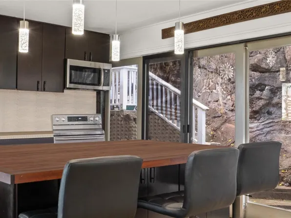 2922 Dole St, Honolulu, HI 96816