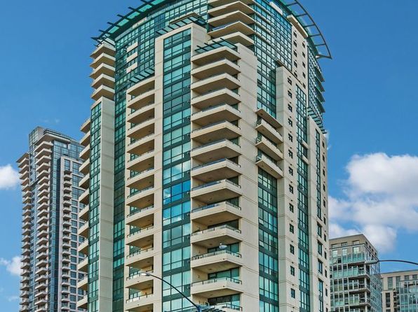 510 1st Ave UNIT 2002