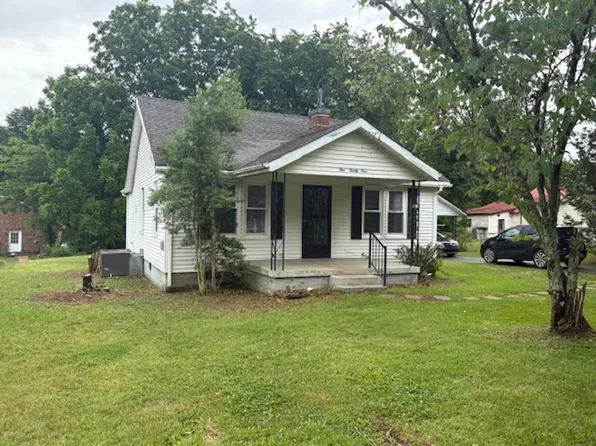 124 Twin Oak Dr, Murfreesboro, TN 37130