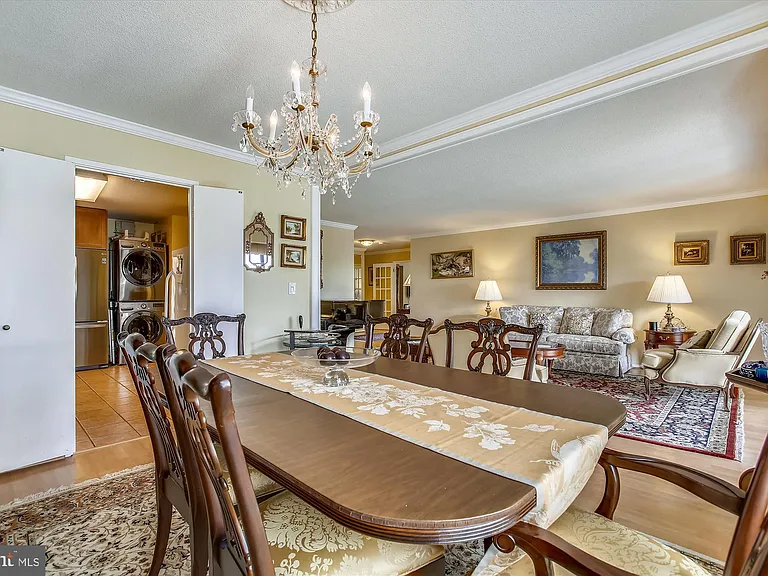 8360 Greensboro Dr #712 — Photo 10