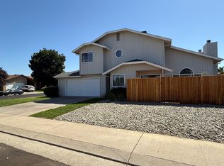 1502 Seiko Ave, Lodi, CA 95240
