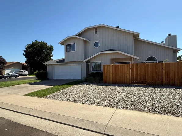 1502 Seiko Ave, Lodi, CA 95240