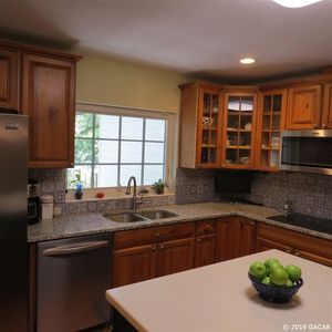 1225 NW 36th Ter, Gainesville, FL, 32605