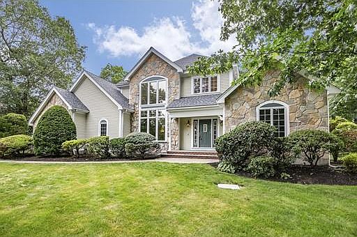 1st image of 67 Sherwood Dr