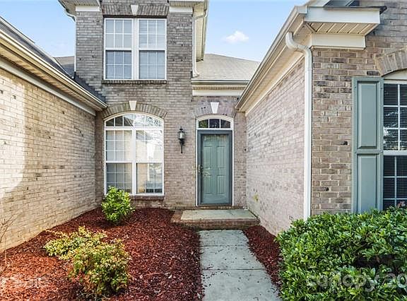 4th image of 11504 Planters Estates Dr