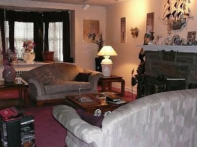 2nd image of 2166 W Cheltenham Ave
