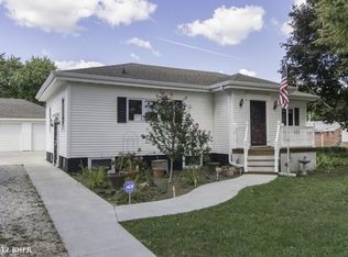 2850 E Douglas Ave, Des Moines, IA 50317