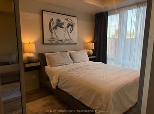 665 Queen St E #205, Toronto, ON M4M 0G3