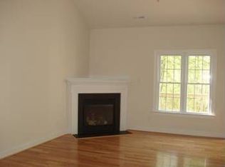 305 Flowering Tree Ln, King William, VA 23009