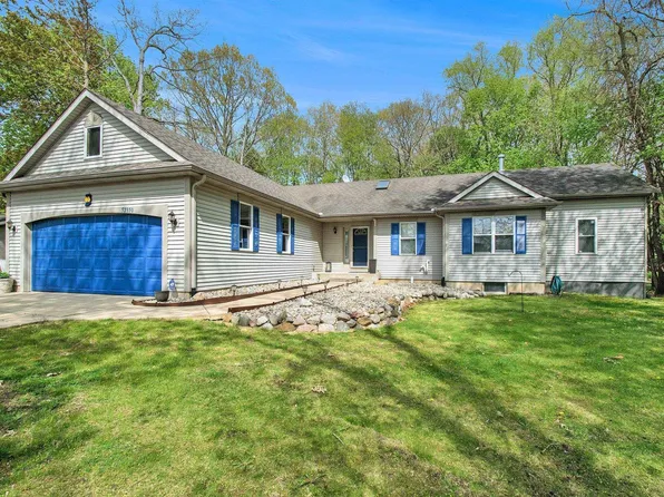 52350 Laurel Rd, South Bend, IN 46637