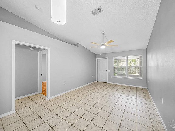 5th image of 2417 Spyglass Cir