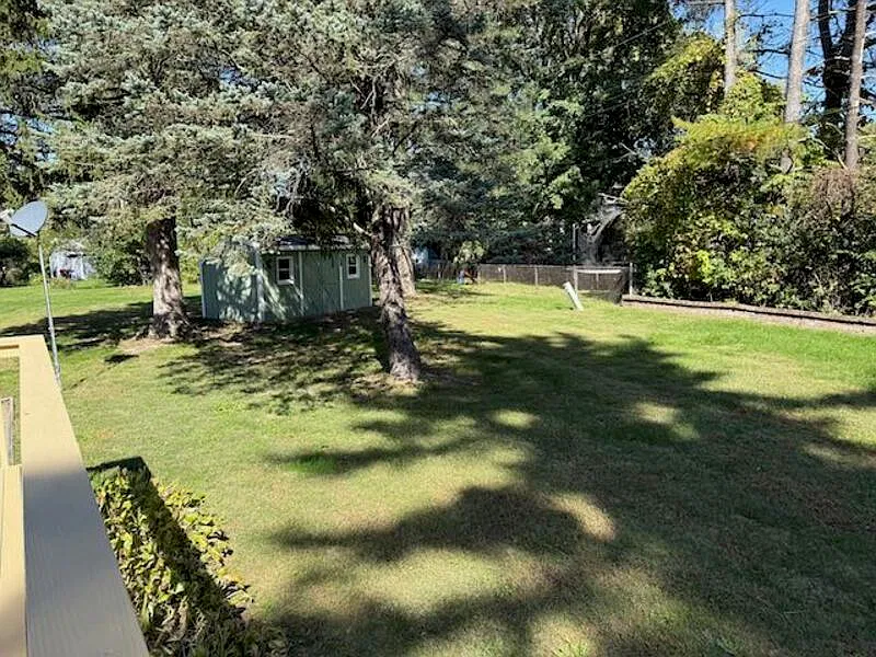 2 bed, 2.0 bath, 1400 sqft, $2,000 — Photo 2