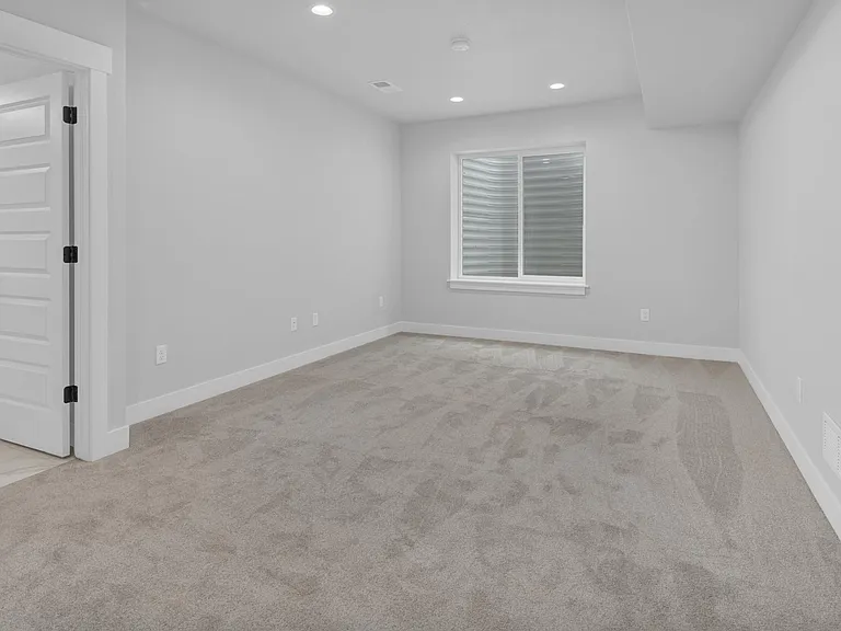 297 Gray Jay Ct — Photo 24