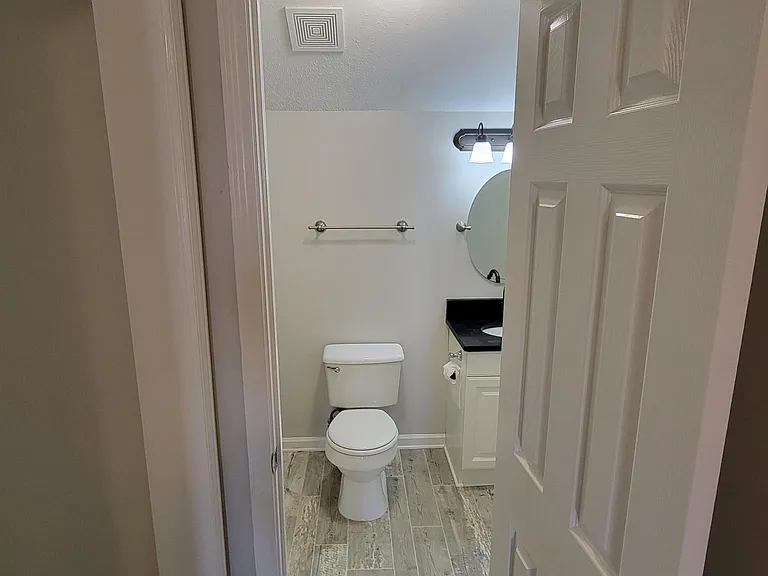 1573 Lyla Cv — Photo 22