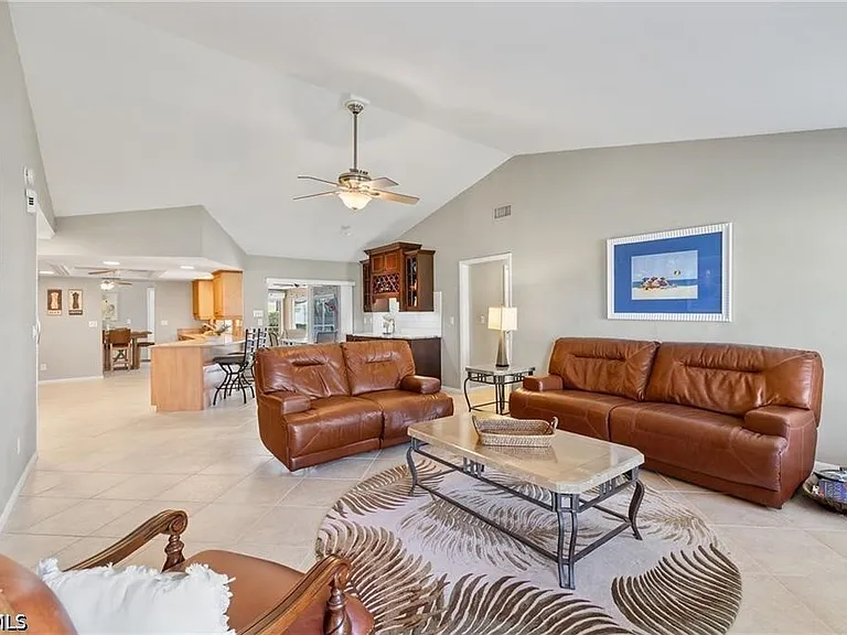 1704 Palaco Grande Pkwy — Photo 11