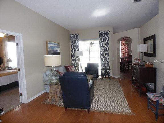 3rd image of 16018 Penwood Dr