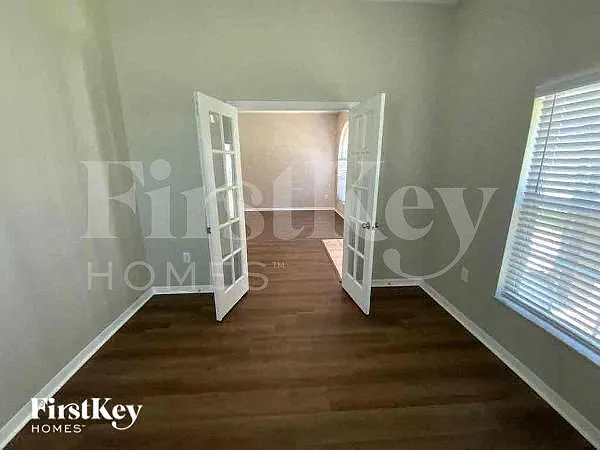 Building Photo - 2409 Wheeler Groves Dr