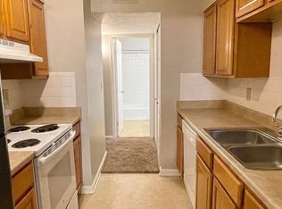 4508 Landside Dr APT 12, Louisville, KY