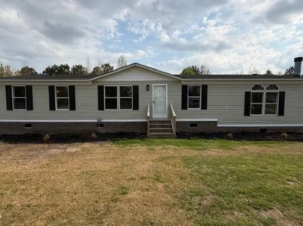 653 Old Snow Hill Road, Ayden, NC 28513