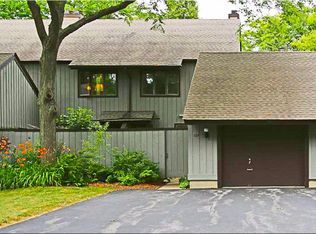 123 E Parkfield Ct, Racine, WI 53402