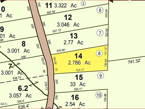 414-14 Hamilton Rd, Becket, MA 01223