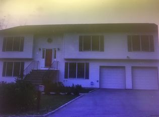 60 Old Knollwood Rd, White Plains, NY 10607