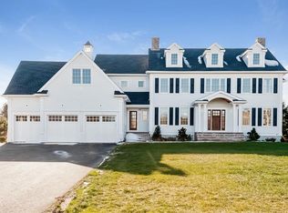 321 Gay St, Westwood, MA 02090