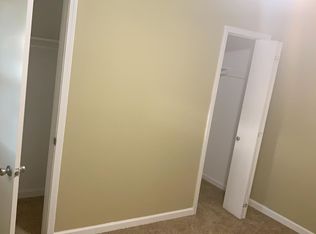 966 W William St #16, Decatur, IL 62522