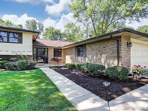 2nd image of 7793 Windy Hill Ct