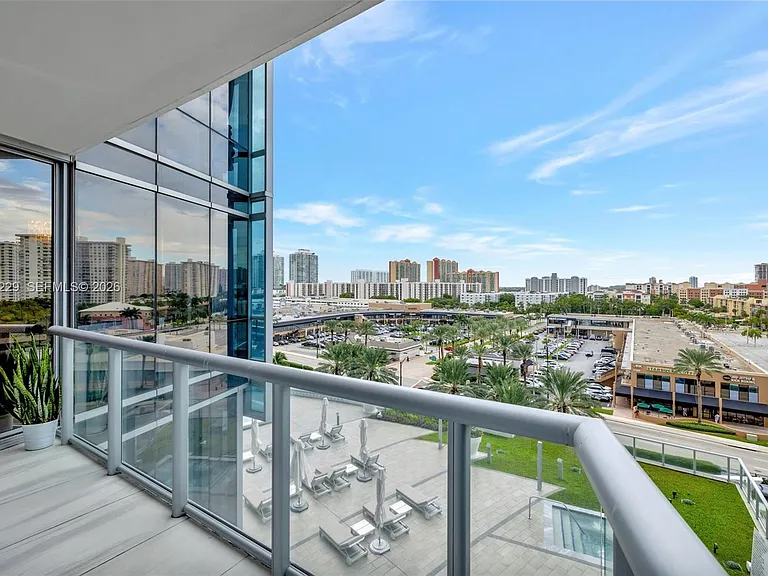17121 Collins Ave #808 — Photo 35