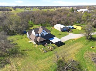 130 Parsonage St, Azle, TX 76020