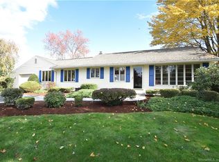 890 North St, Suffield, CT 06078