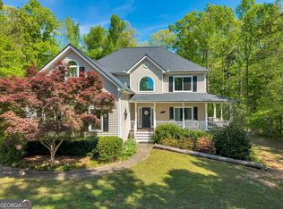 260 Kensington Dr, Sharpsburg, GA