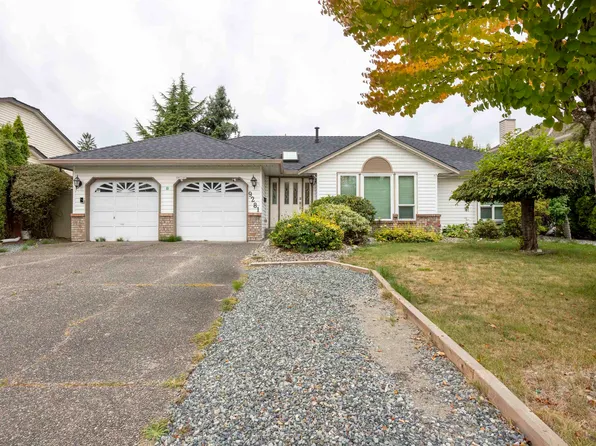 9281 161st St, Surrey, BC V4N 3E3