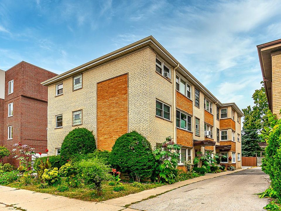 1st image of 5830 W Lawrence Ave APT 3N